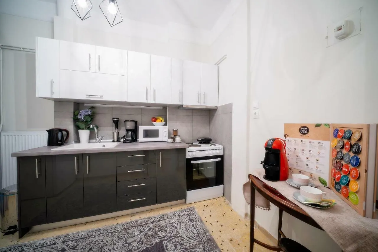 Acropolis Deluxe Apt. Thessaloniki